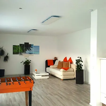 Moderne Neubau *